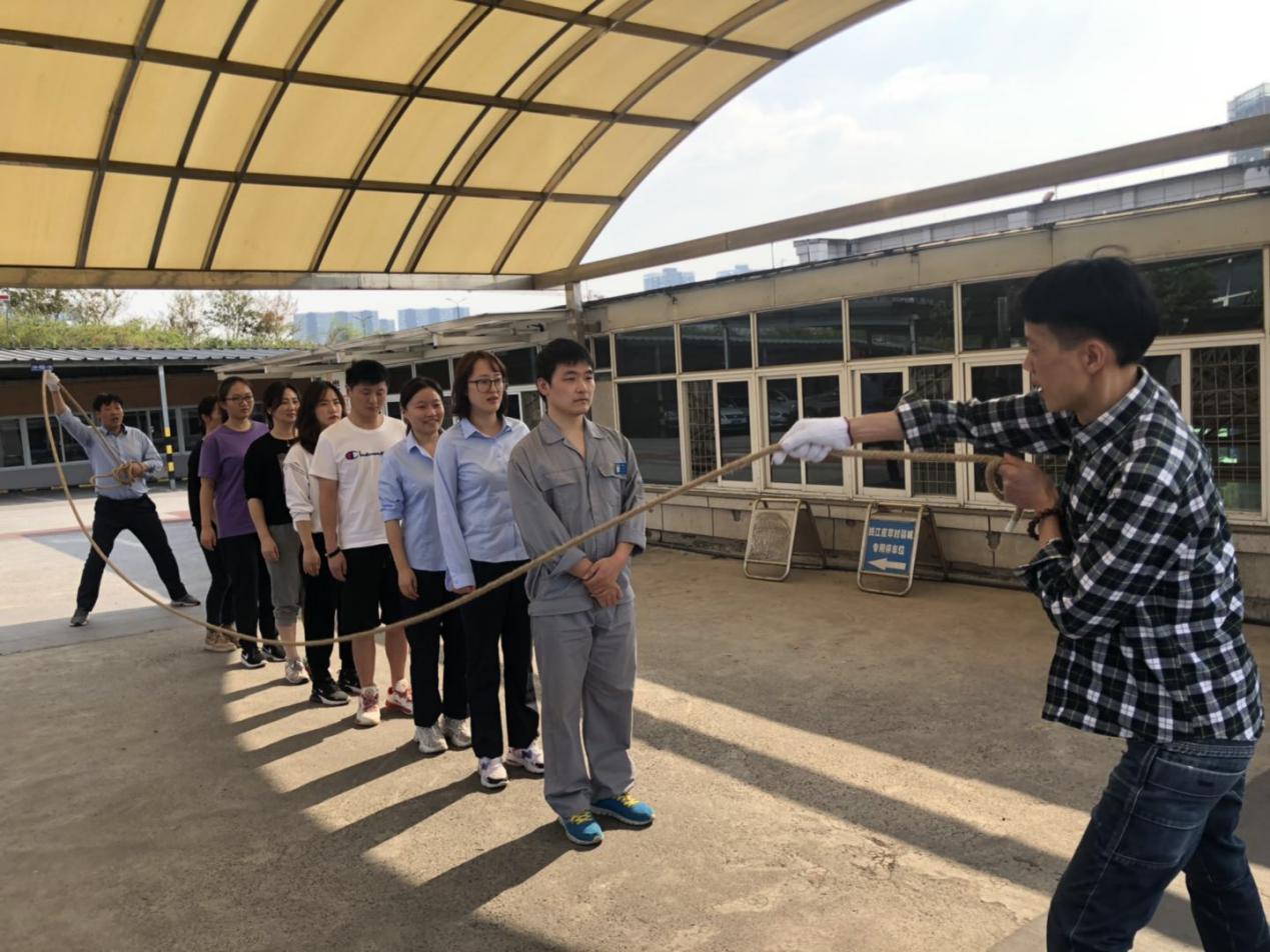 錢江商城積極備戰(zhàn) 2020年建華集團(tuán)第三屆消防運動會 