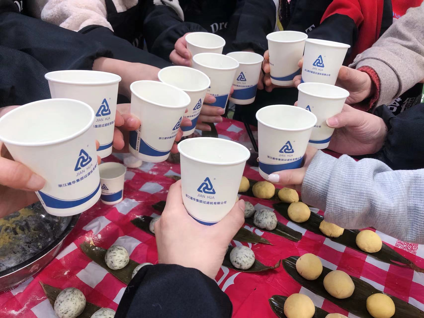 青團(tuán)飄香，溫暖清明