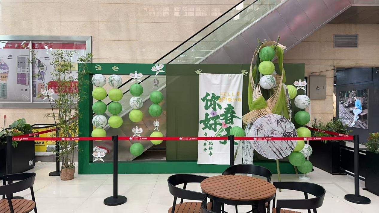 錢江商城煥新顏，春日美陳顯活力